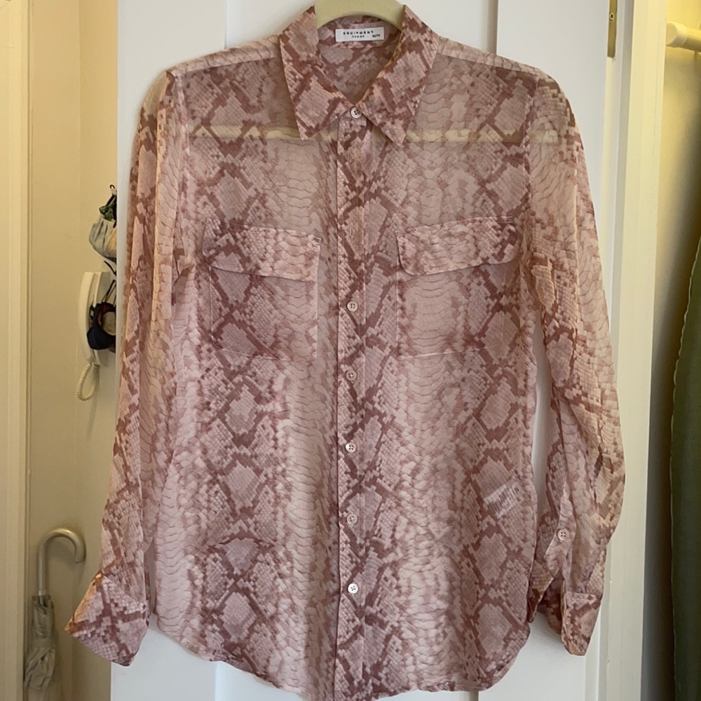 Equipment Femme Blush Sheer Snakeskin Print Blouse Sz XS/TP